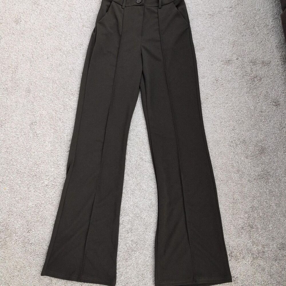 Fashion-nova Women's Green Trousers